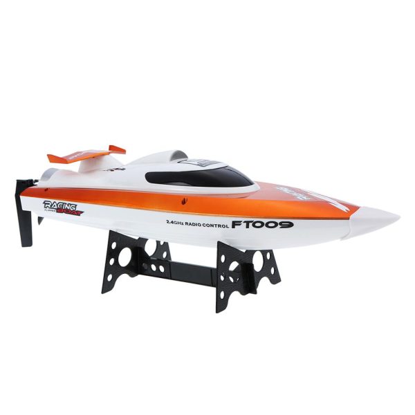 FT009 2.4G 4CH Water Cooling System Self-righting 30km h High Speed 360 Degree Flips Racing RC Boat Online