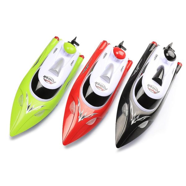 HobbyLane 2.4G High Speed Reaches 35km h Boat Fast Ship with Remote Control and Cooling Water System Supply