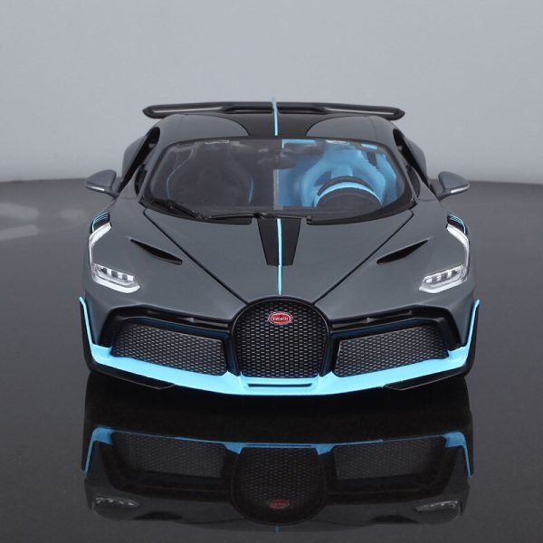 Bimeigao 1 18 Bugatti Divo Model Alloy Car Model Supercar Car Model Upgrade with Window Supply